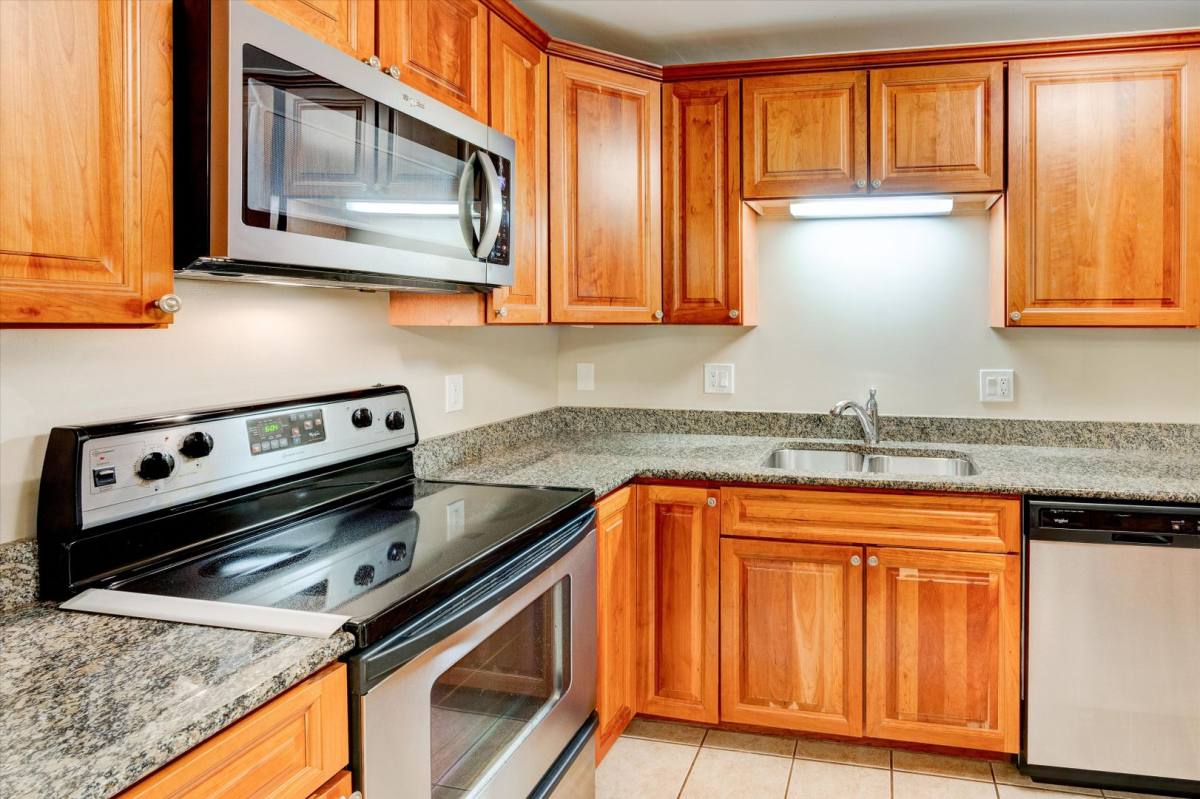 Condo for rent at 3 Country Club Dr, Manchester, NH 03102