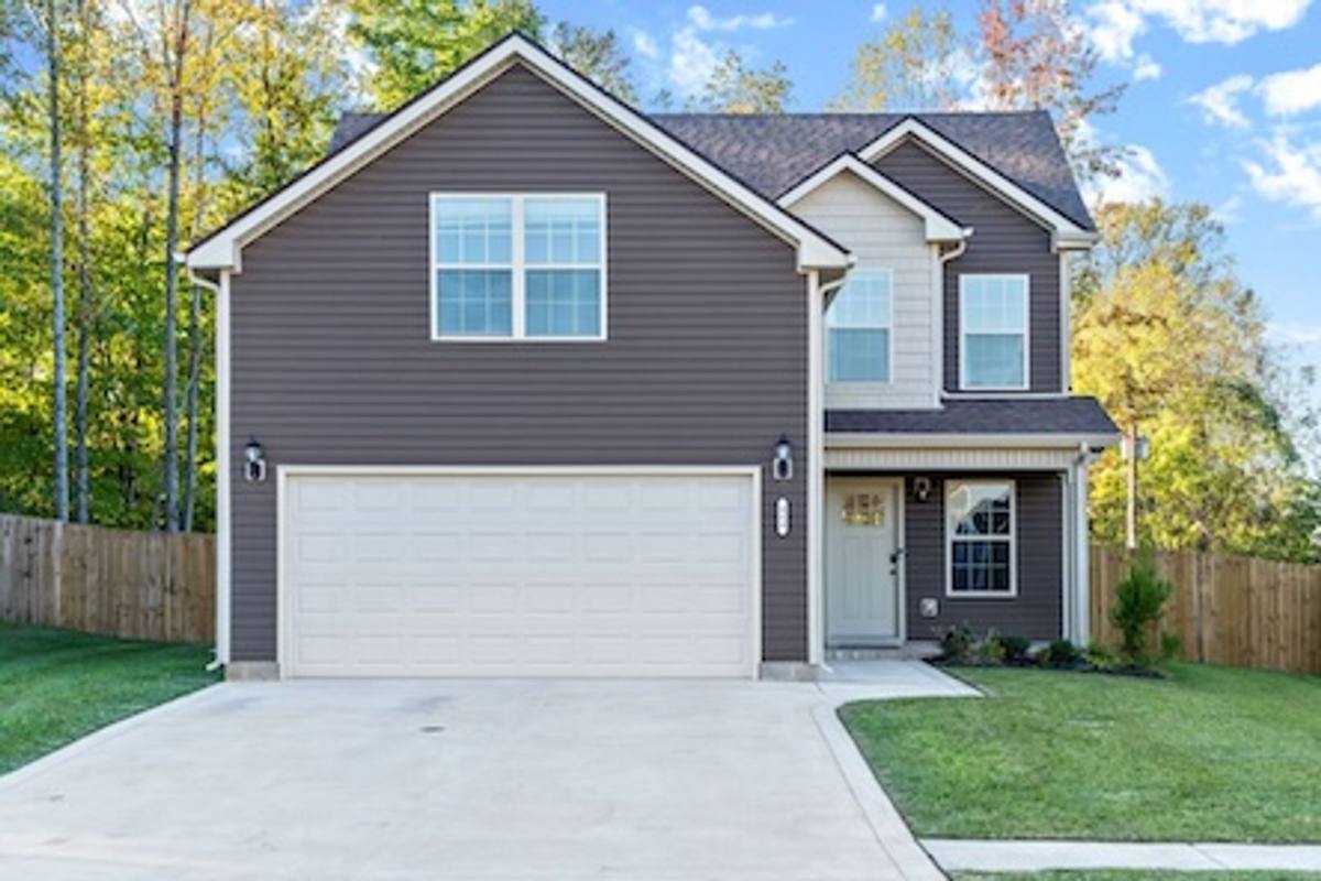 House for rent at 464 Woodtrace Dr, Clarksville, TN 37042