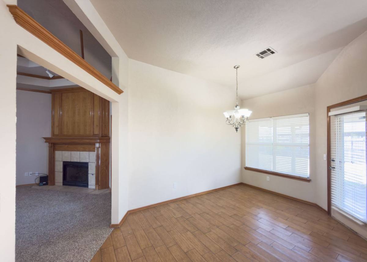 House for rent at 1633 SW 32nd St, Oklahoma City, OK 73160