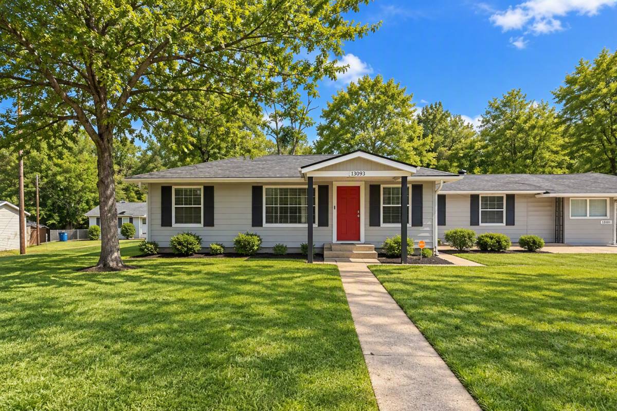 House for rent at 13093 Highway 64 E, Tyler, TX 75707