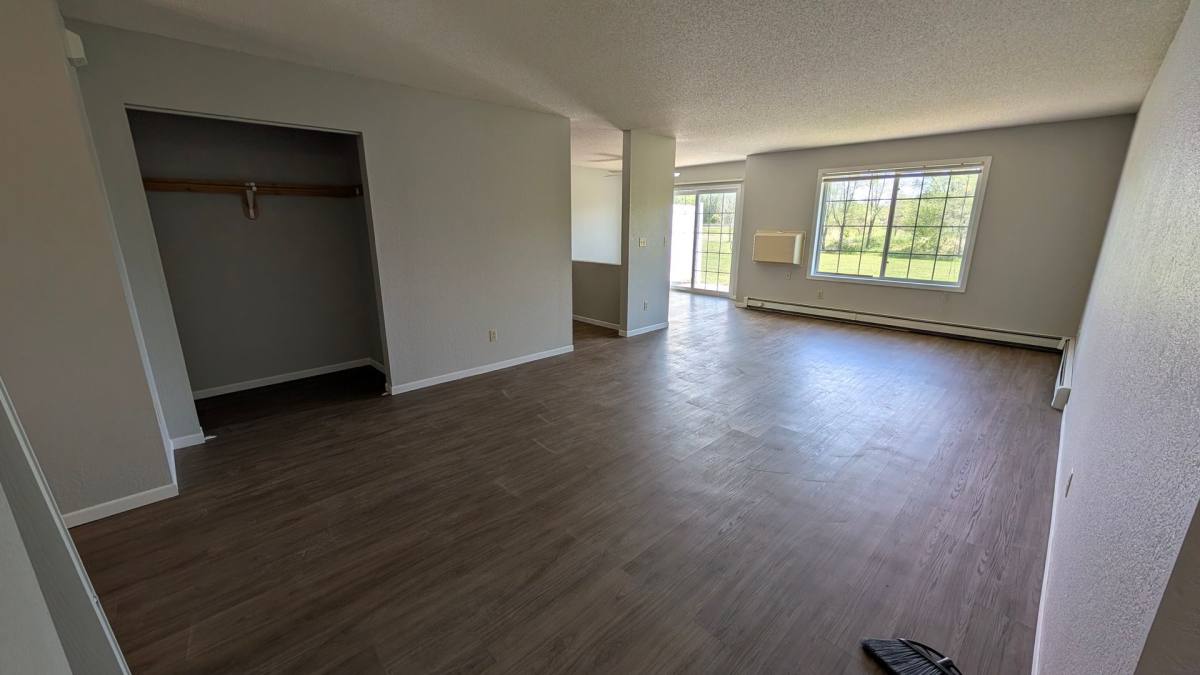 Apartment for rent at 3rd St SE, Austin, MN 55912