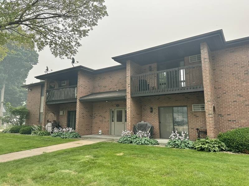 Apartment for rent at 230 Robbins St #6, Seymour, WI 54165