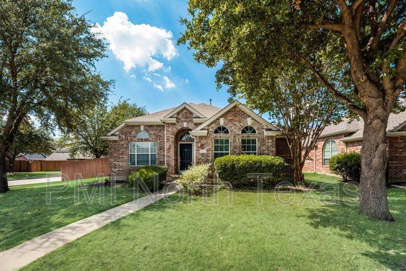 House for rent at 12421 Bruschetta Dr, Frisco, TX 75033