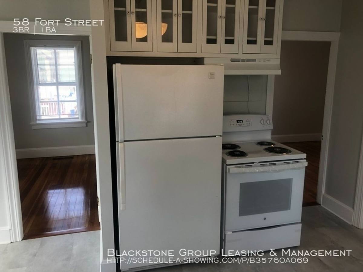 House for rent at 58 Fort St, East Providence, RI 02914