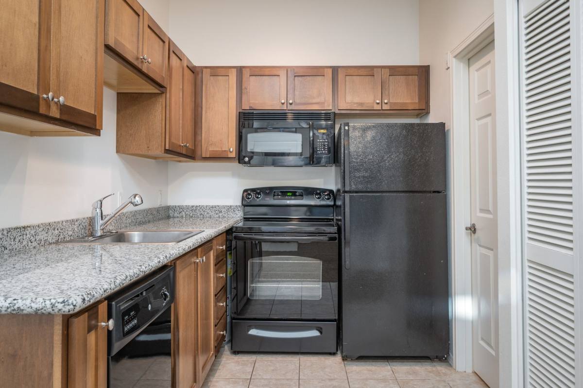 Apartment for rent at 455 NE 24th Ave, Portland, OR 97232