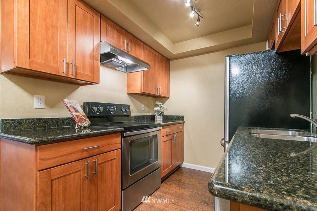 Apartment for rent at 21311 52nd Ave W #E131, Mountlake Terrace, WA 98043