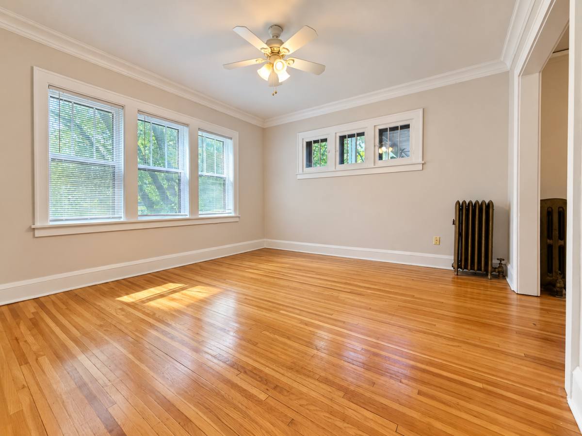 935 Goodrich Ave, St. Paul, MN 55105 - Apartment for Rent - Image 2