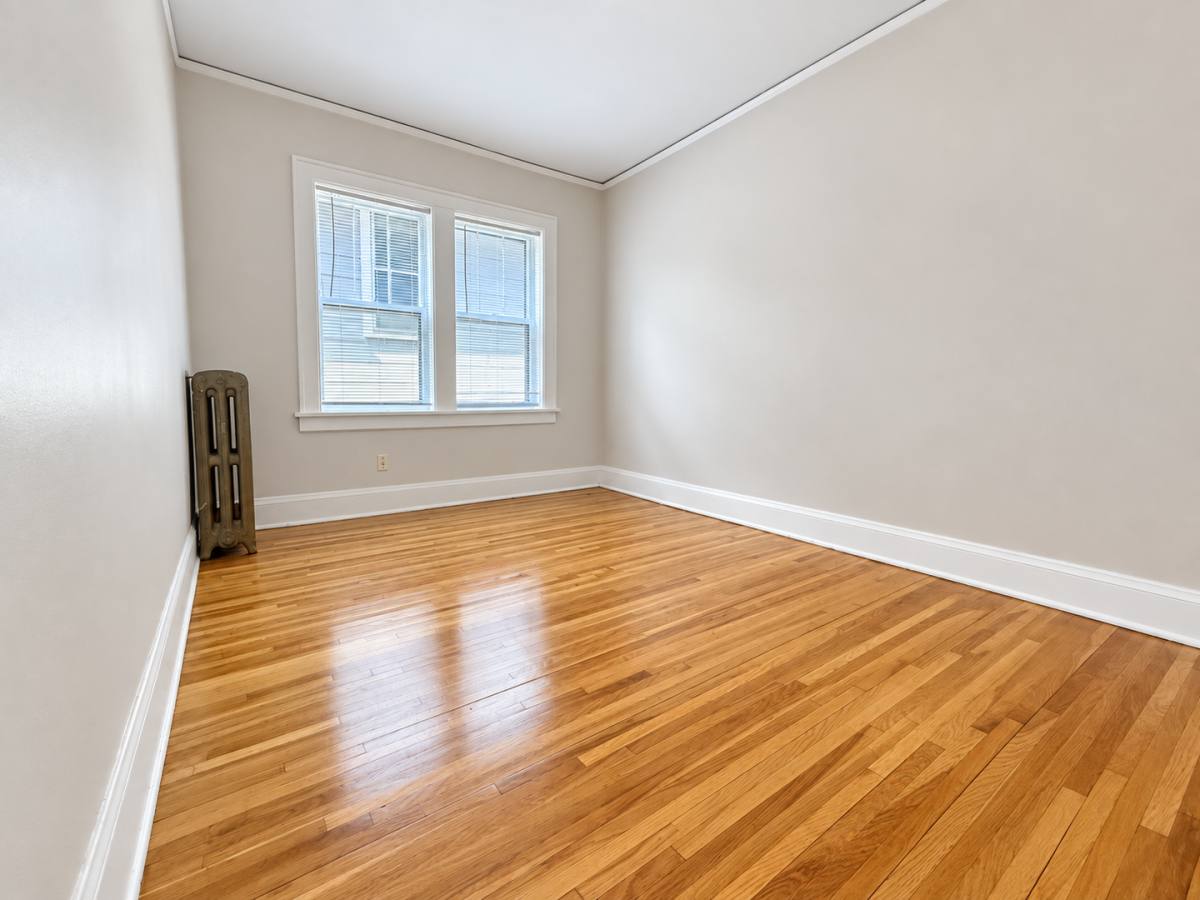 935 Goodrich Ave, St. Paul, MN 55105 - Apartment for Rent - Image 9