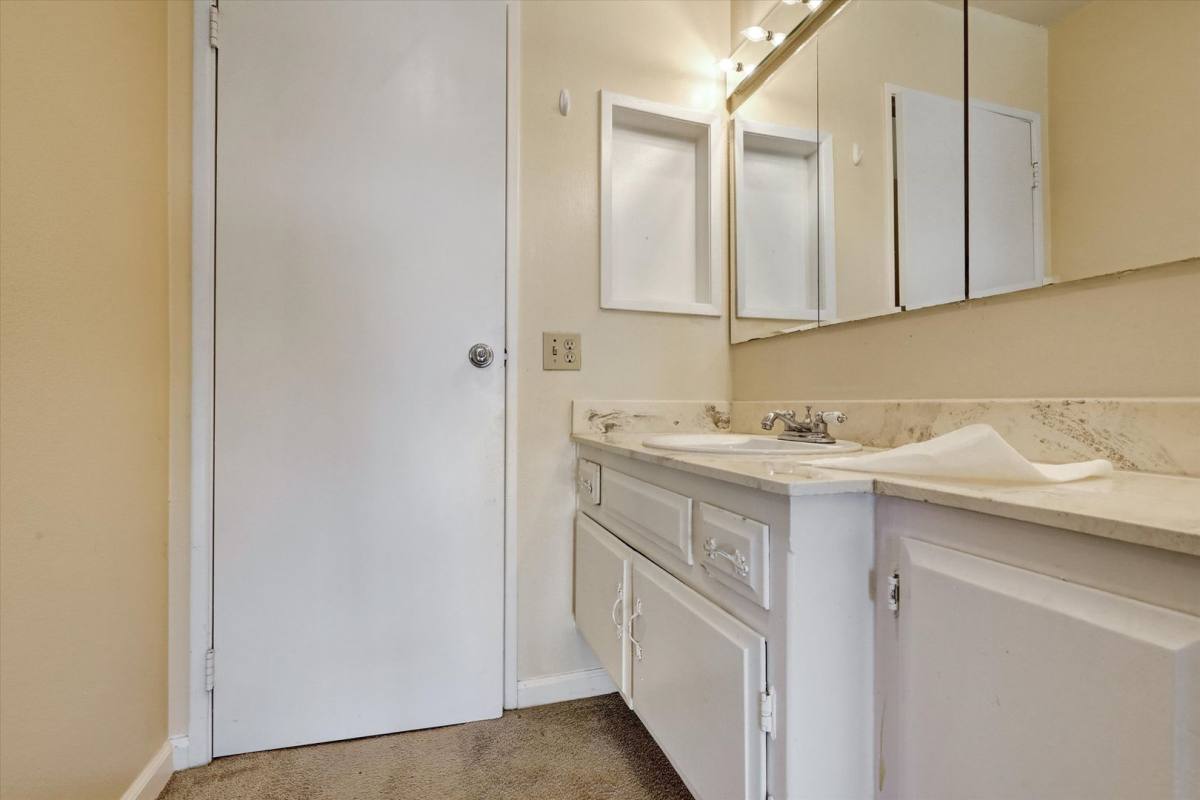 Condo for rent at 14783 Caminito Orense Este, San Diego, CA 92129