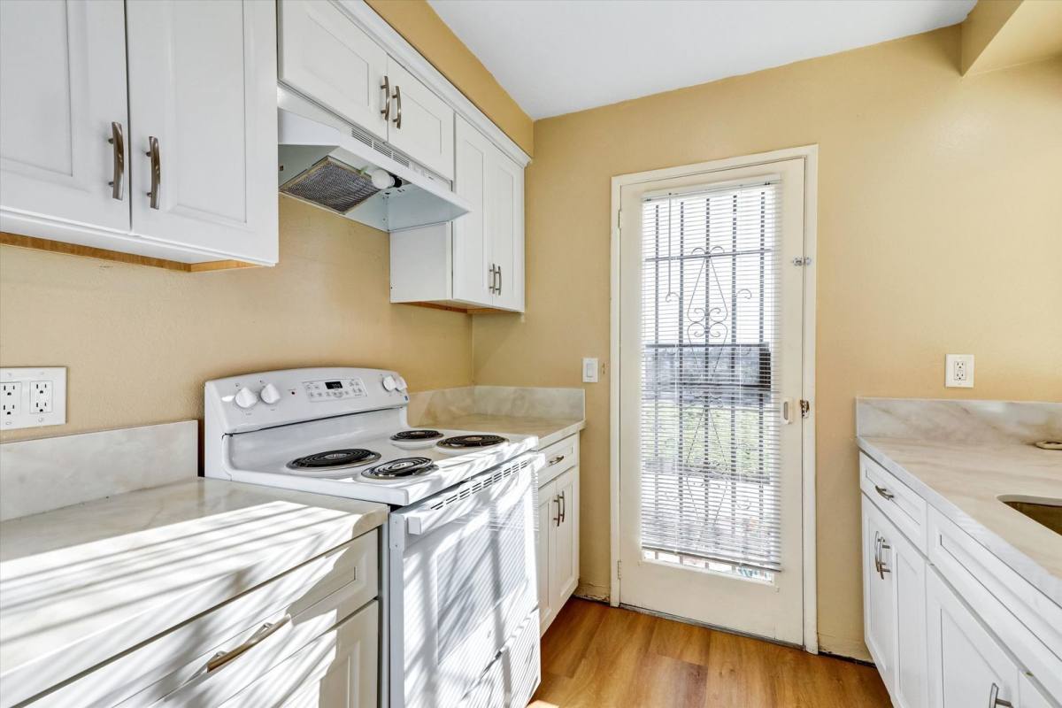 Condo for rent at 14783 Caminito Orense Este, San Diego, CA 92129