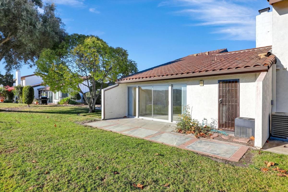 Condo for rent at 14783 Caminito Orense Este, San Diego, CA 92129