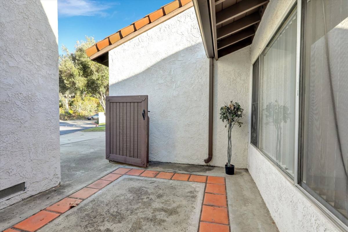 Condo for rent at 14783 Caminito Orense Este, San Diego, CA 92129