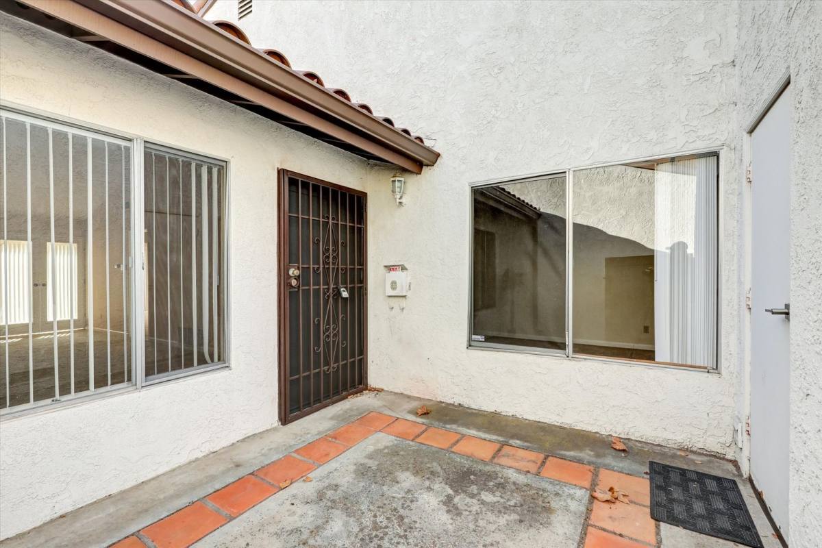 Condo for rent at 14783 Caminito Orense Este, San Diego, CA 92129