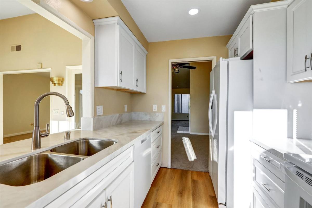 Condo for rent at 14783 Caminito Orense Este, San Diego, CA 92129