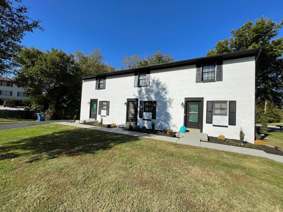 Apartment for rent at 17-21 Seminole Dr Tri-Plex, Shelbyville, KY 40065