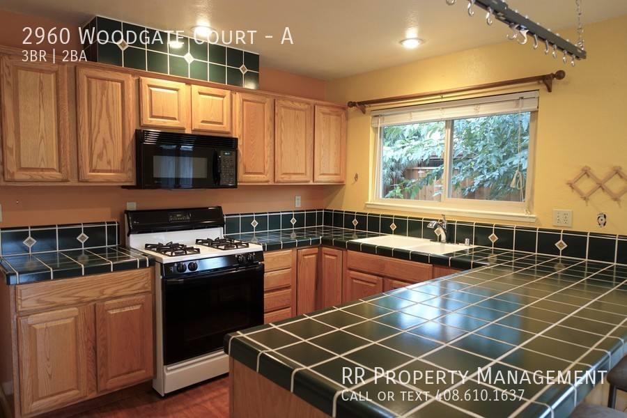 Apartment for rent at 2960 Woodgate Court #A, San Jose, CA 95118