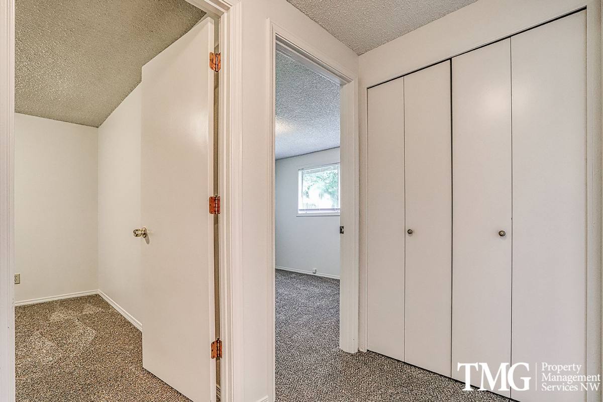 House for rent at 807 SE 141st Ave, Vancouver, WA 98683