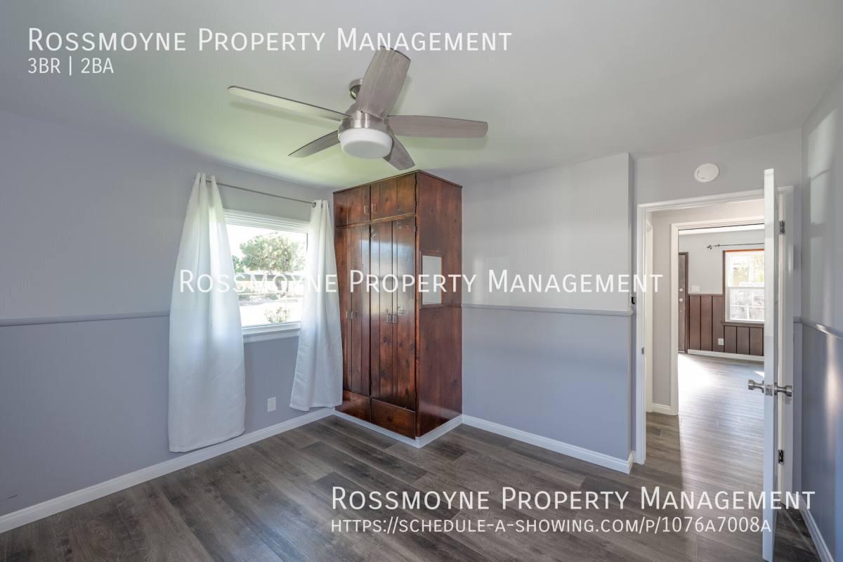 House for rent at 10931 Mc Vine Ave, Sunland, CA 91040