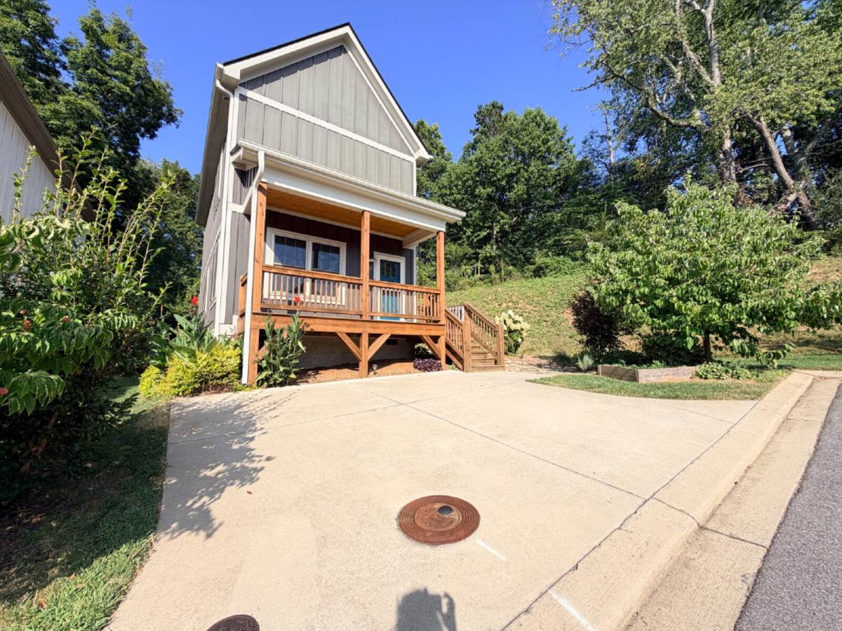 72 Wheeler Rd, Weaverville, NC 28787 - House for Rent - Image 3