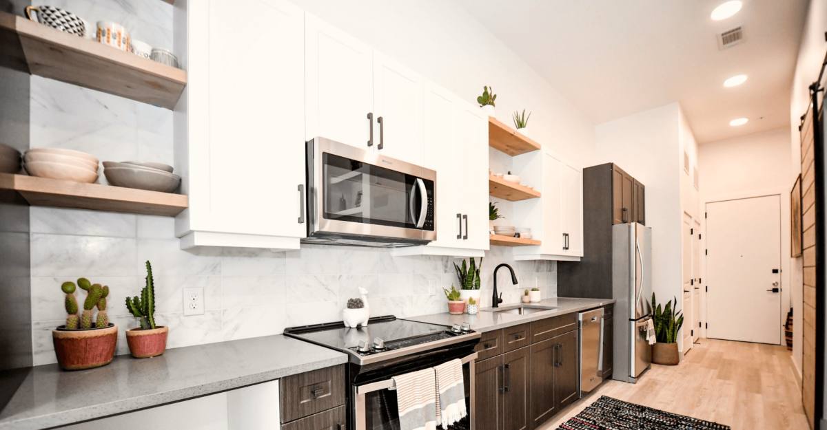 Apartment for rent at 200 N Bishop Ave #315, Dallas, TX 75208