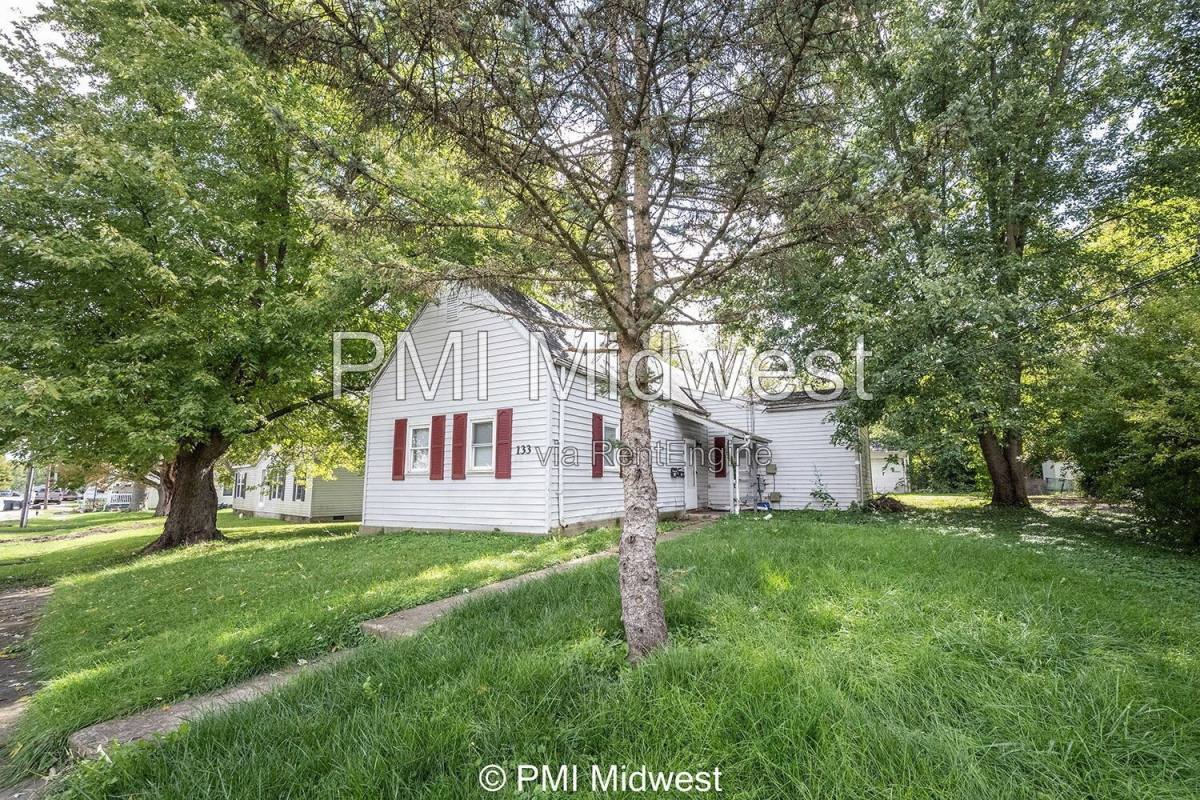 Apartment for rent at 133 Pratt St #1, Franklin, IN 46131