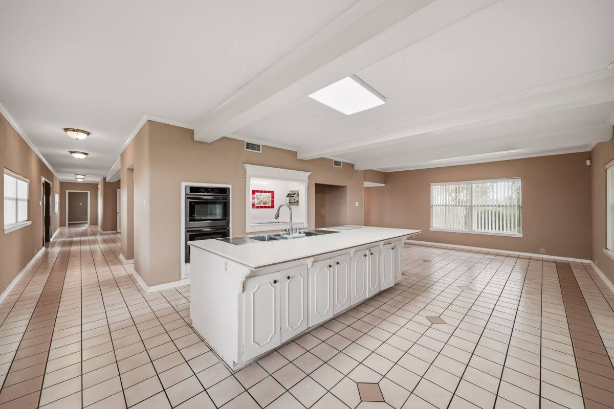 House for rent at 9719 SW I-10 Frontage Rd, Sealy, TX 77474