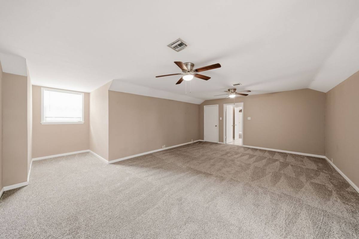 House for rent at 9719 SW I-10 Frontage Rd, Sealy, TX 77474