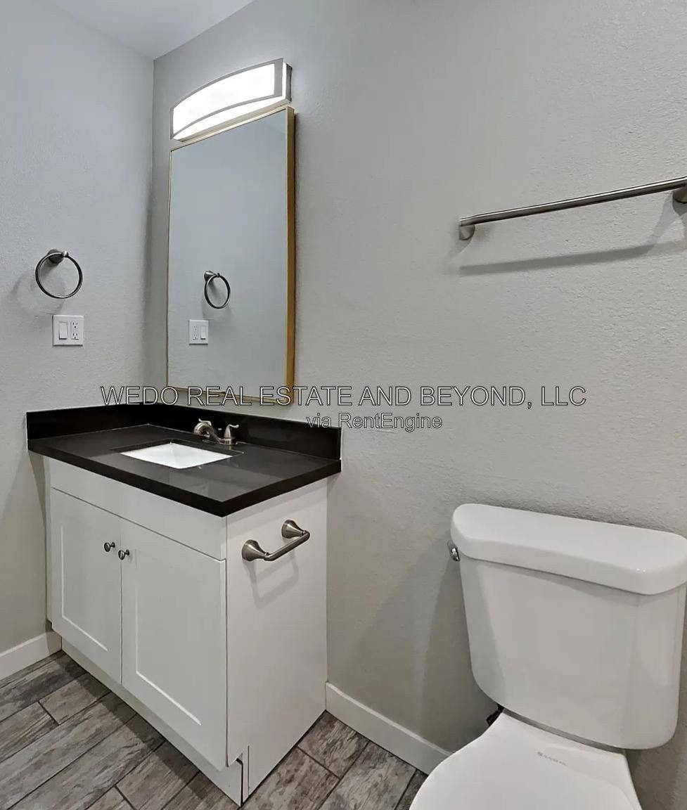 Apartment for rent at 1302 E Vista Ave #2, Phoenix, AZ 85020