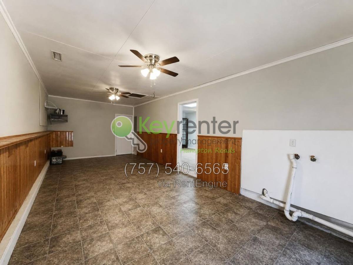 House for rent at 22 Banister Dr, Hampton, VA 23666