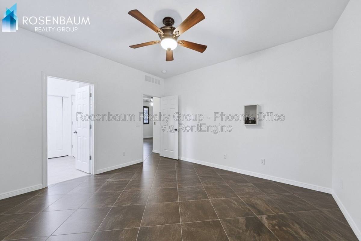 9336 S 33rd Dr, Laveen, AZ 85339 - House for Rent - Image 11