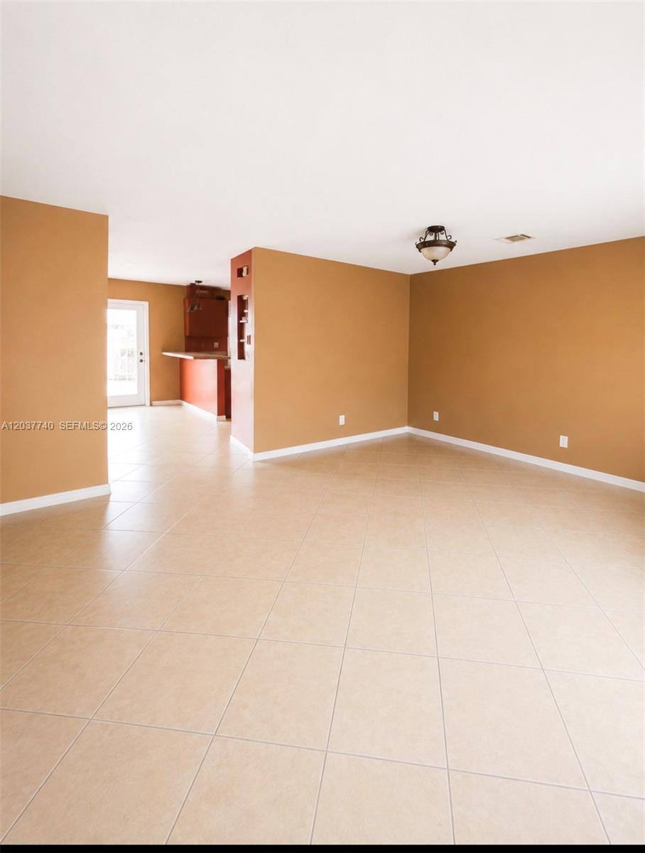 Townhouse for rent at 16355 SW 46th Terrace, Miami, FL 33185