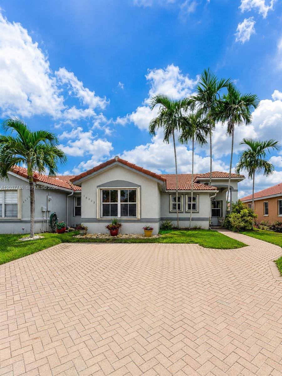 Townhouse for rent at 16355 SW 46th Terrace, Miami, FL 33185