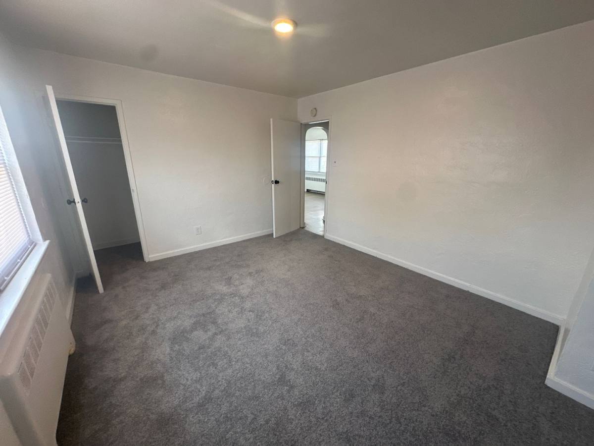 Apartment for rent at 4601 High St, Pennsauken, NJ 08110