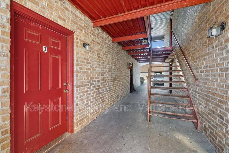 1935 High St #3, Hopkinsville, KY 42240 - Apartment for Rent - Image 3