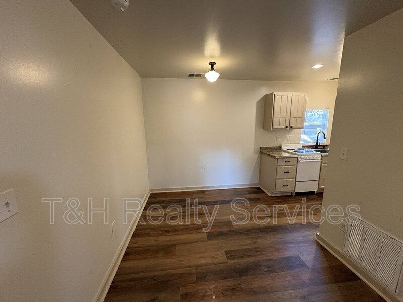 House for rent at 3043 N Pennsylvania St, Indianapolis, IN 46205