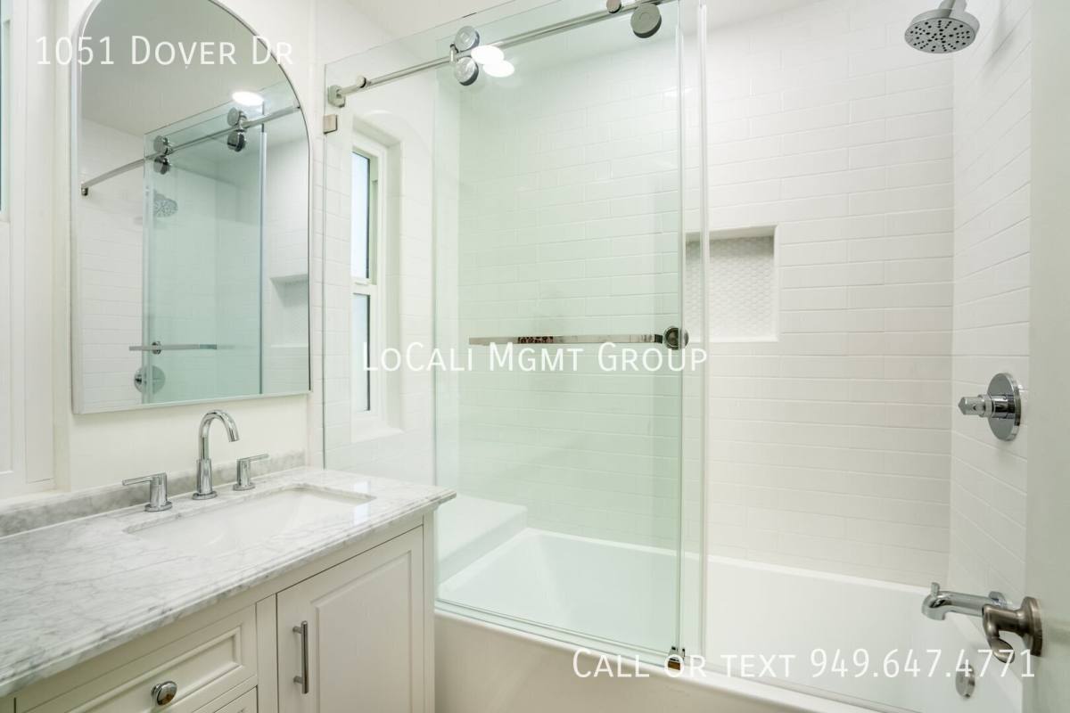 Townhouse for rent at 1051 Dover Dr, Newport Beach, CA 92660