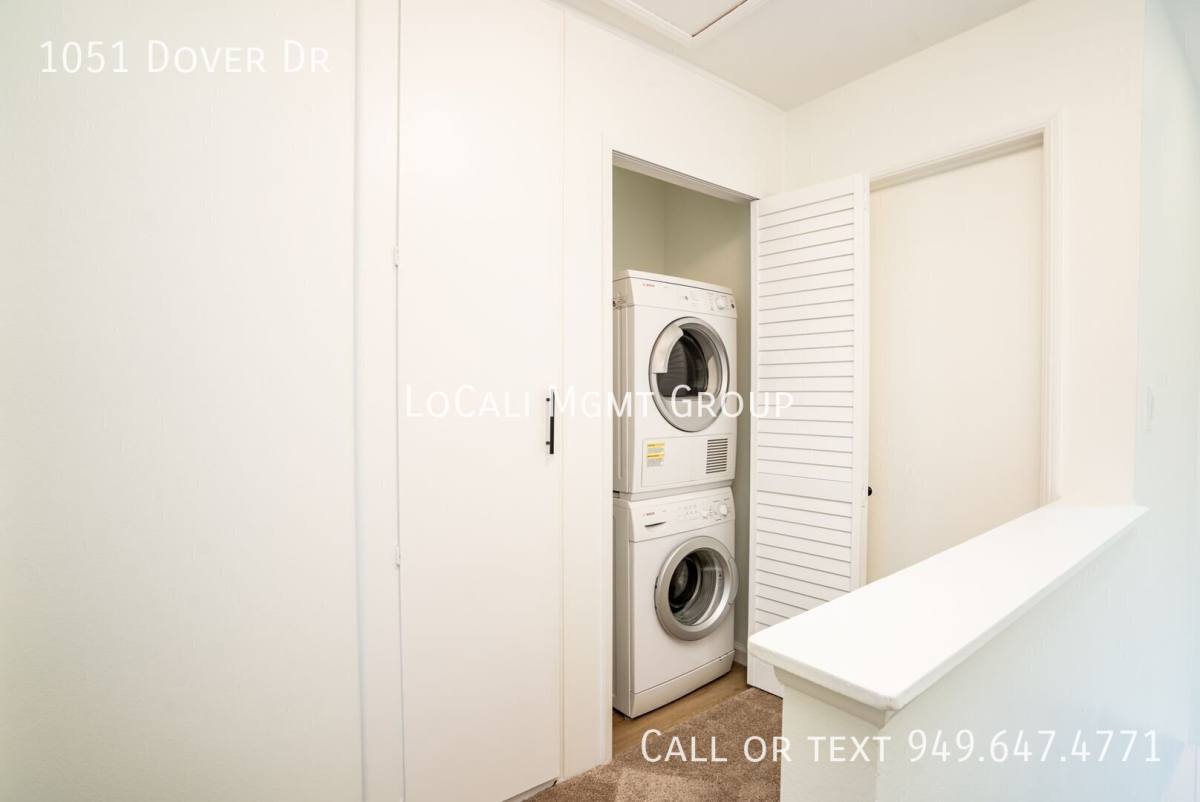 Townhouse for rent at 1051 Dover Dr, Newport Beach, CA 92660