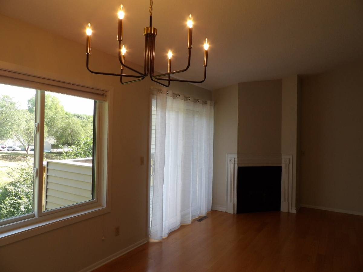 Condo for rent at 6095 Courtly Alcove Rd E, St. Paul, MN 55125