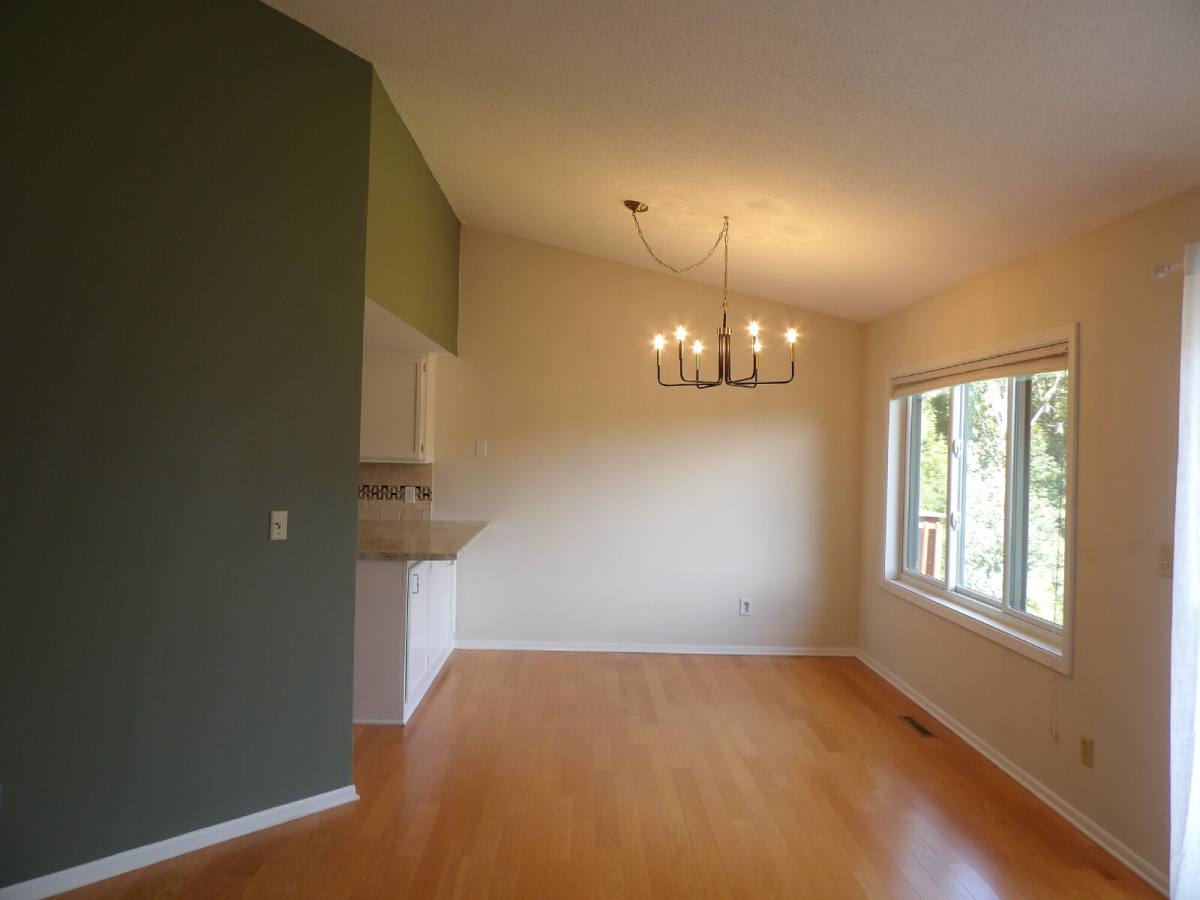 Condo for rent at 6095 Courtly Alcove Rd E, St. Paul, MN 55125