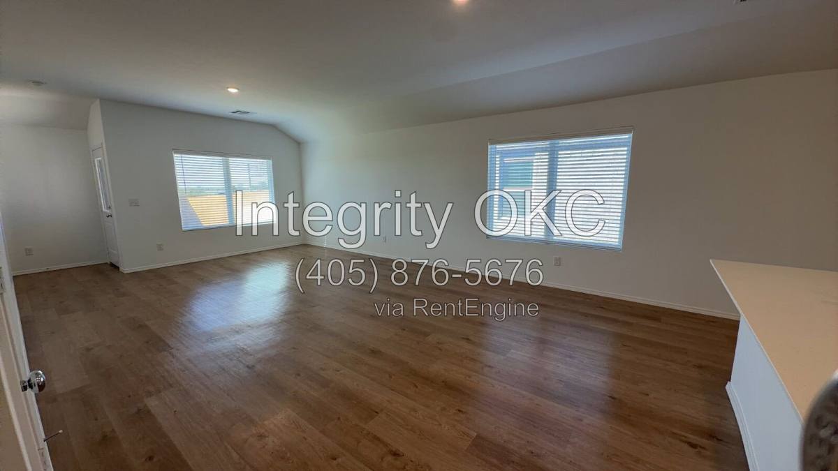 House for rent at 12913 Florence Lane, Yukon, OK 73099