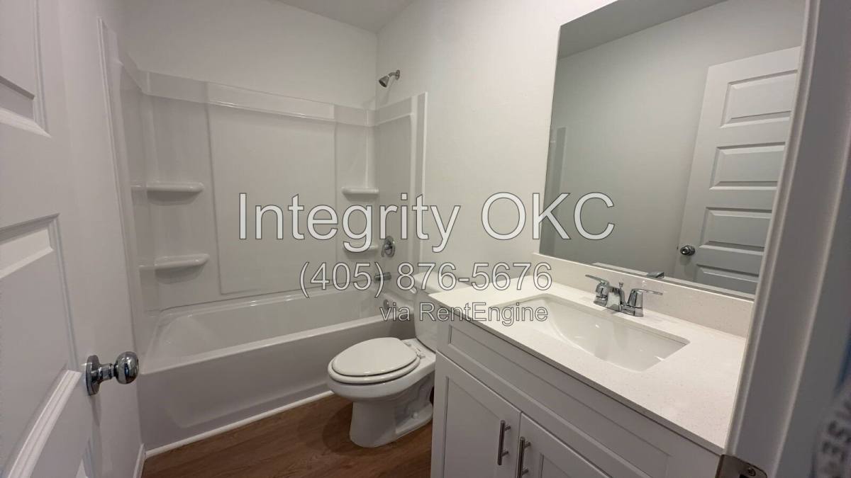 House for rent at 12913 Florence Lane, Yukon, OK 73099