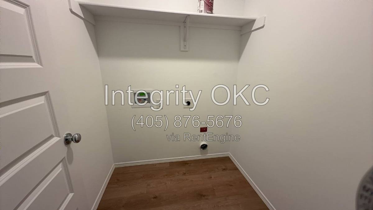 House for rent at 12913 Florence Lane, Yukon, OK 73099