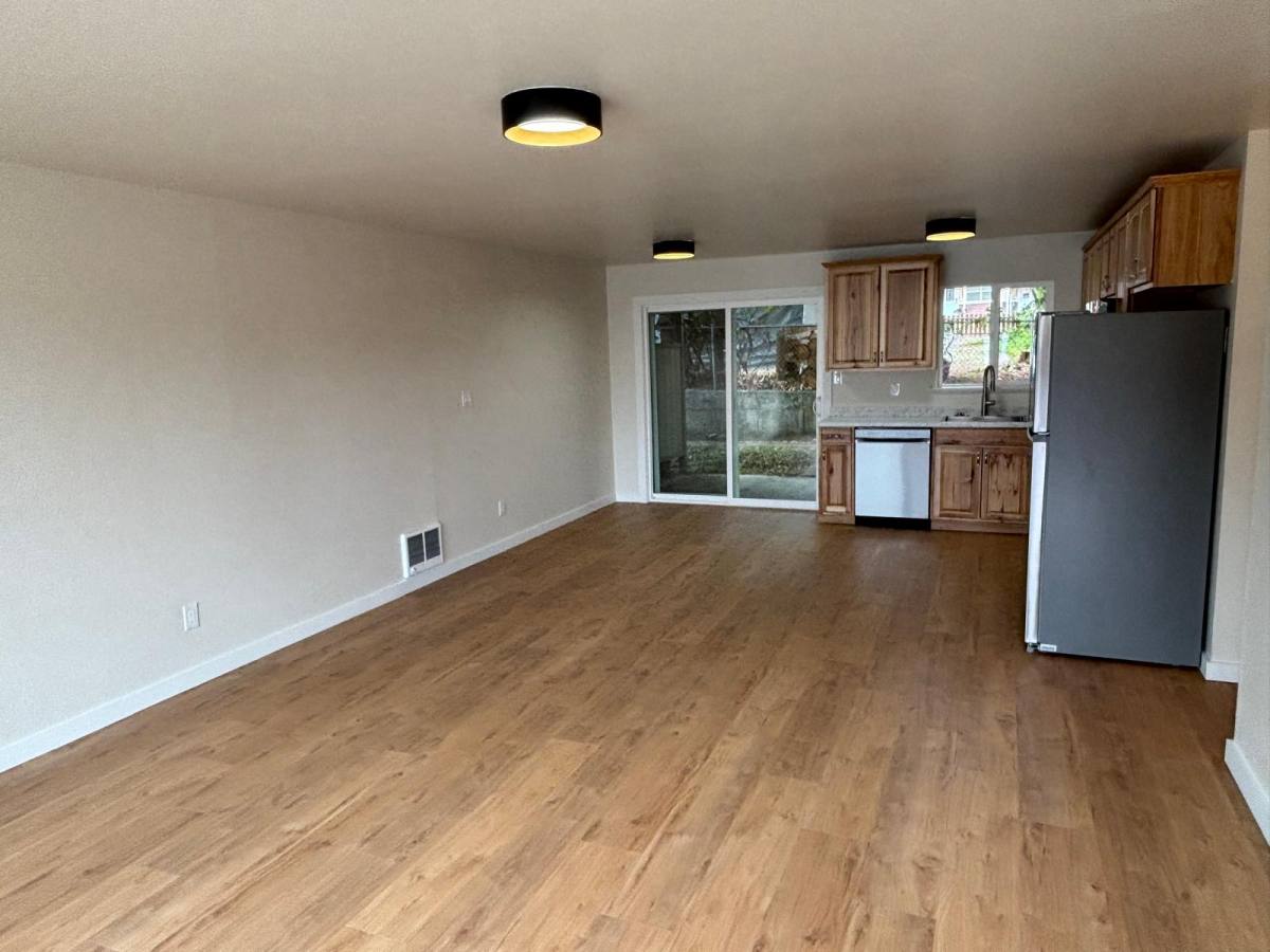 Apartment for rent at 322 N St #322, Yreka, CA 96097