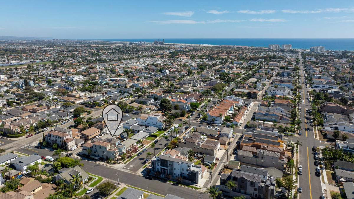 House for rent at 1020 California, Huntington Beach, CA 92648
