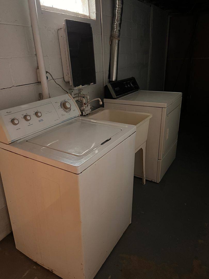 House for rent at 3430 Pershing St, Wayne, MI 48184