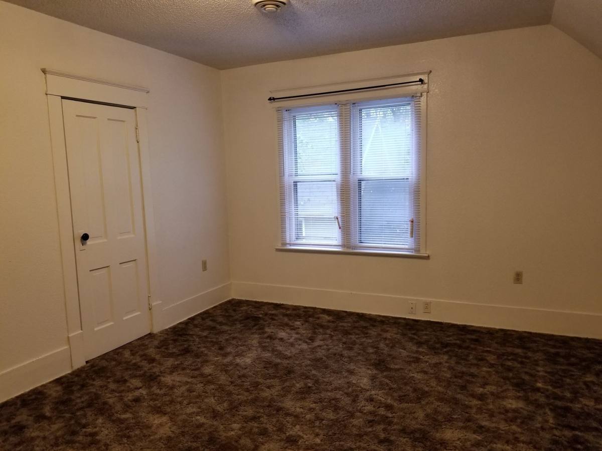 Apartment for rent at 1509 Norwood, Brainerd, MN 56401
