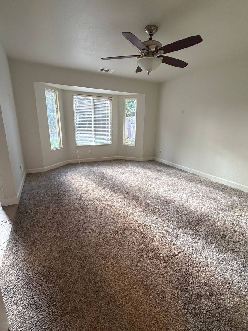 House for rent at 2922 Cobblestone Loop, Anderson, CA 96007
