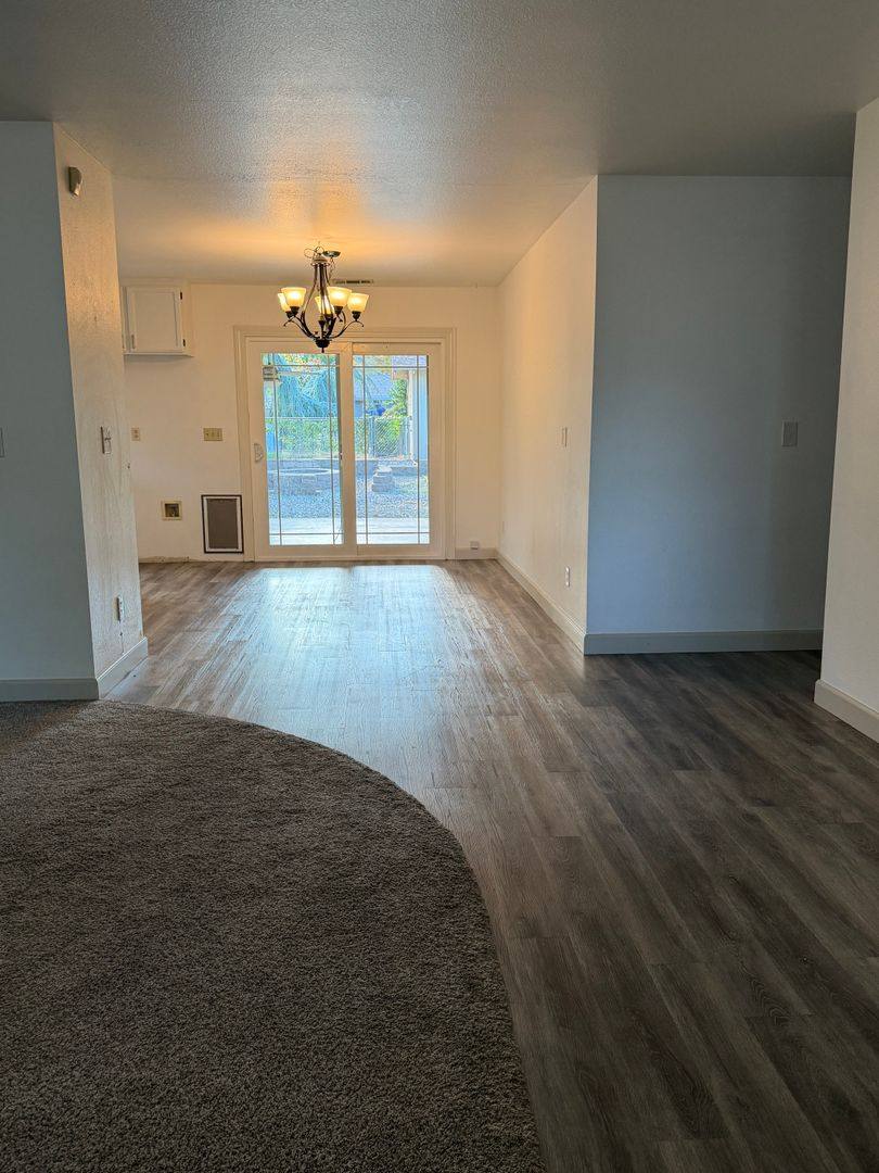 House for rent at 2922 Cobblestone Loop, Anderson, CA 96007