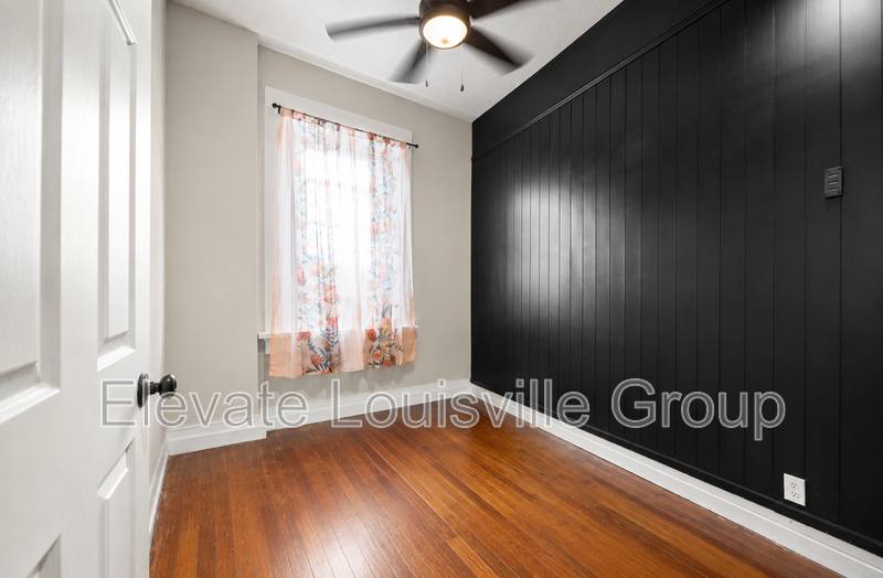 Apartment for rent at 914 E Muhammad Ali Blvd #2F, Louisville, KY 40204