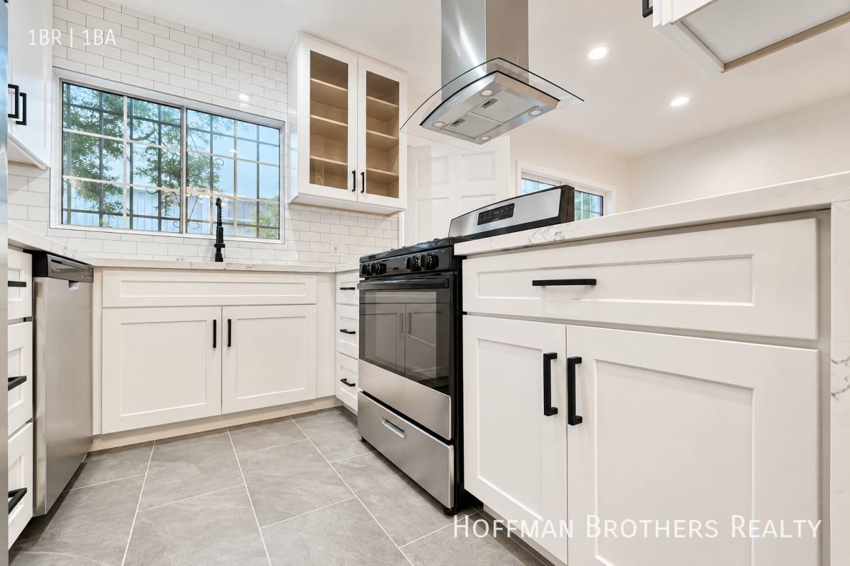1403 N Vista St #8, Los Angeles, CA 90046 - Apartment for Rent - Image 10